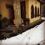 Bor Oda ve Kahvaltı