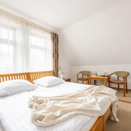 Bor Bed & Breakfast *