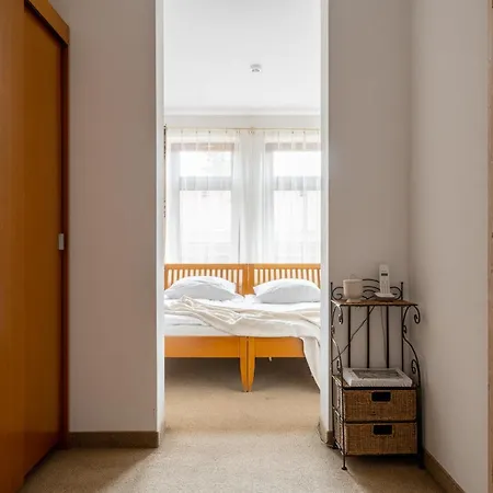Bor Bed & Breakfast *