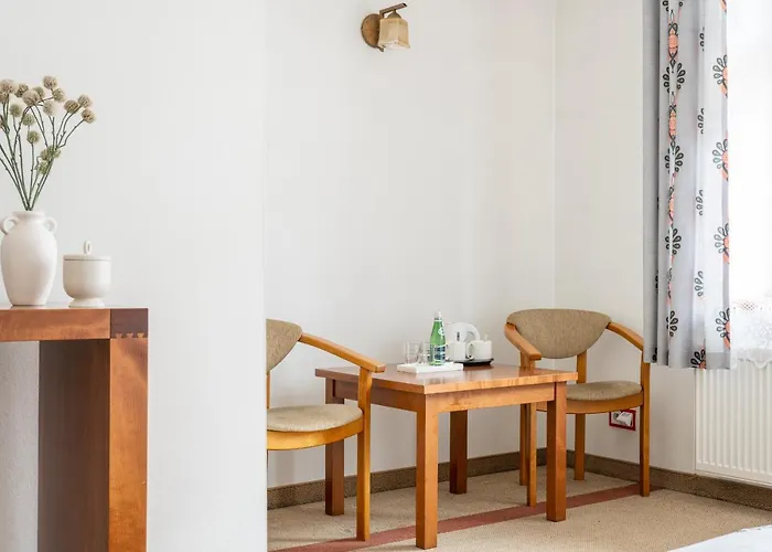 Bor Bed & Breakfast 3*