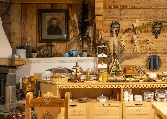 Bor Couette-café 3*