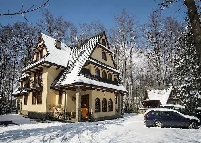 Bor Couette-café 3*